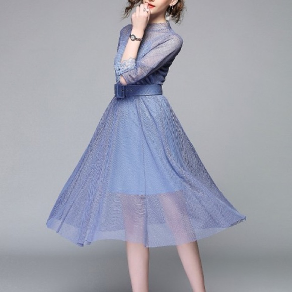 Coeur de Vague Belted Midi Dress